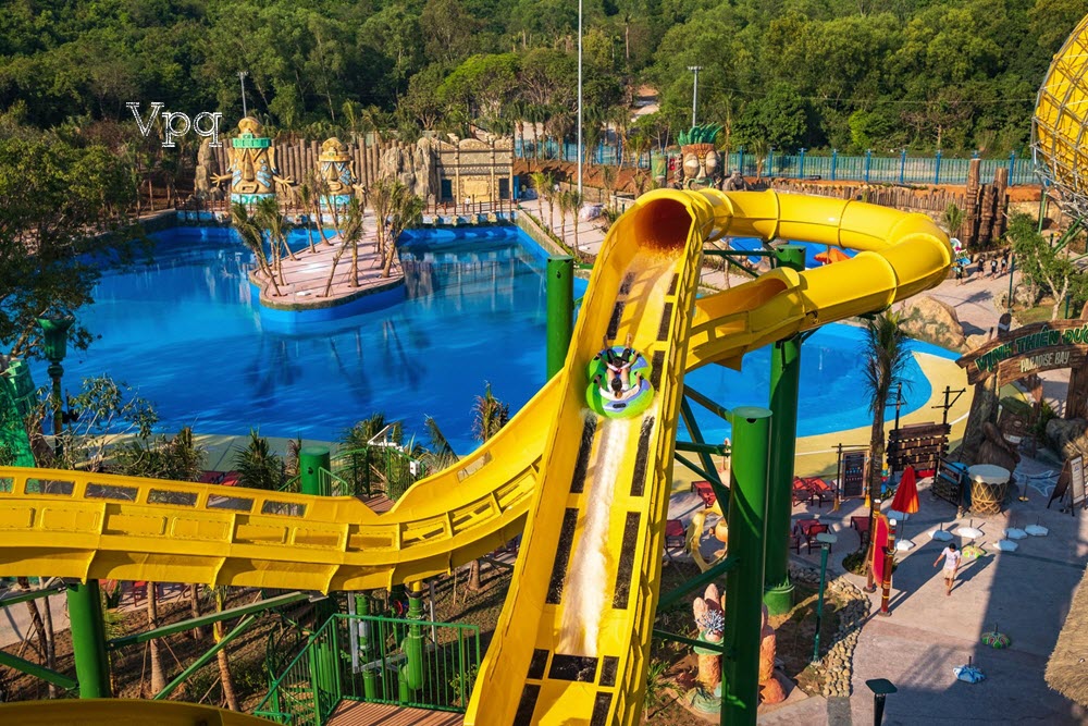 Khu thương mại Vincom